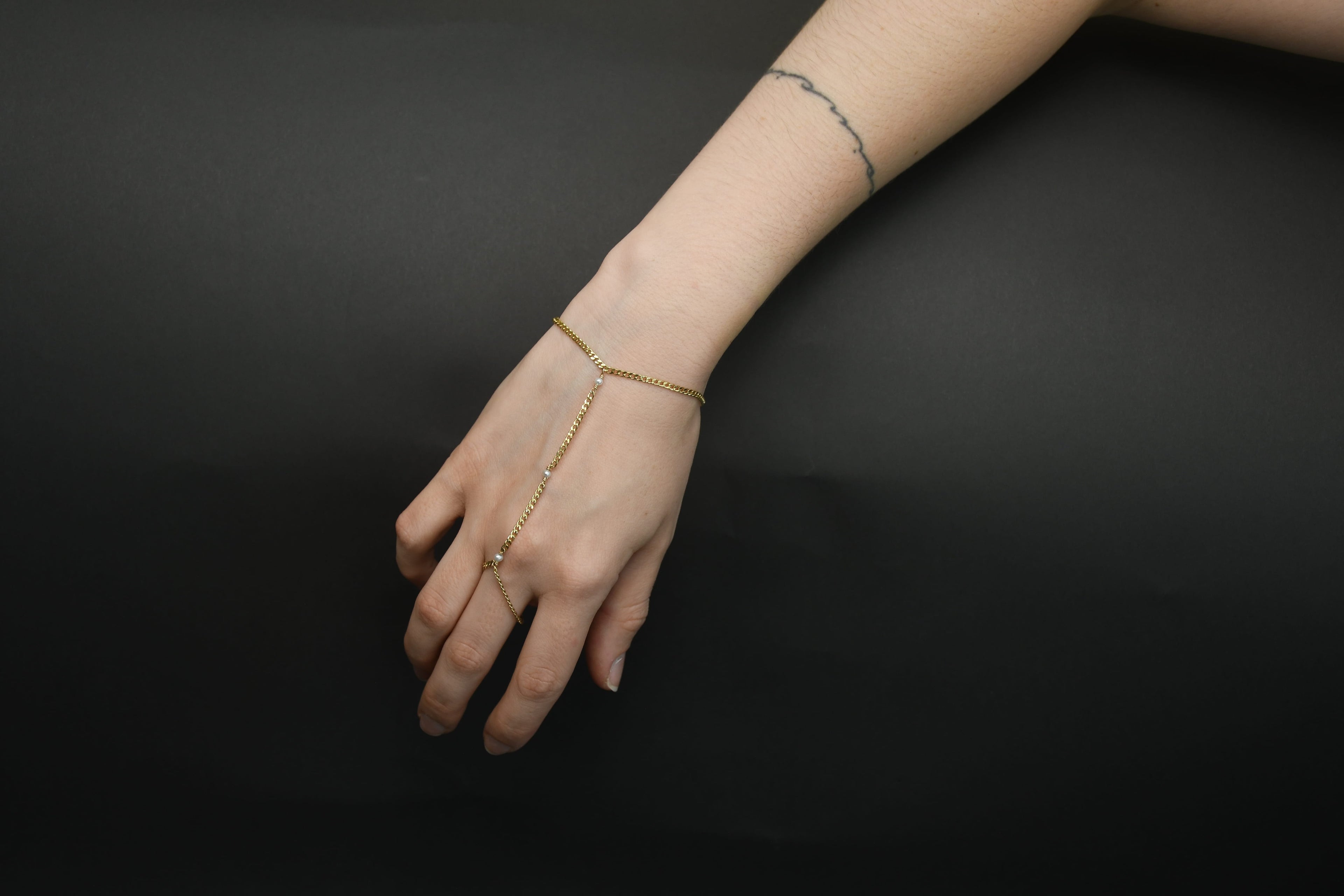 Alina Hand Chain