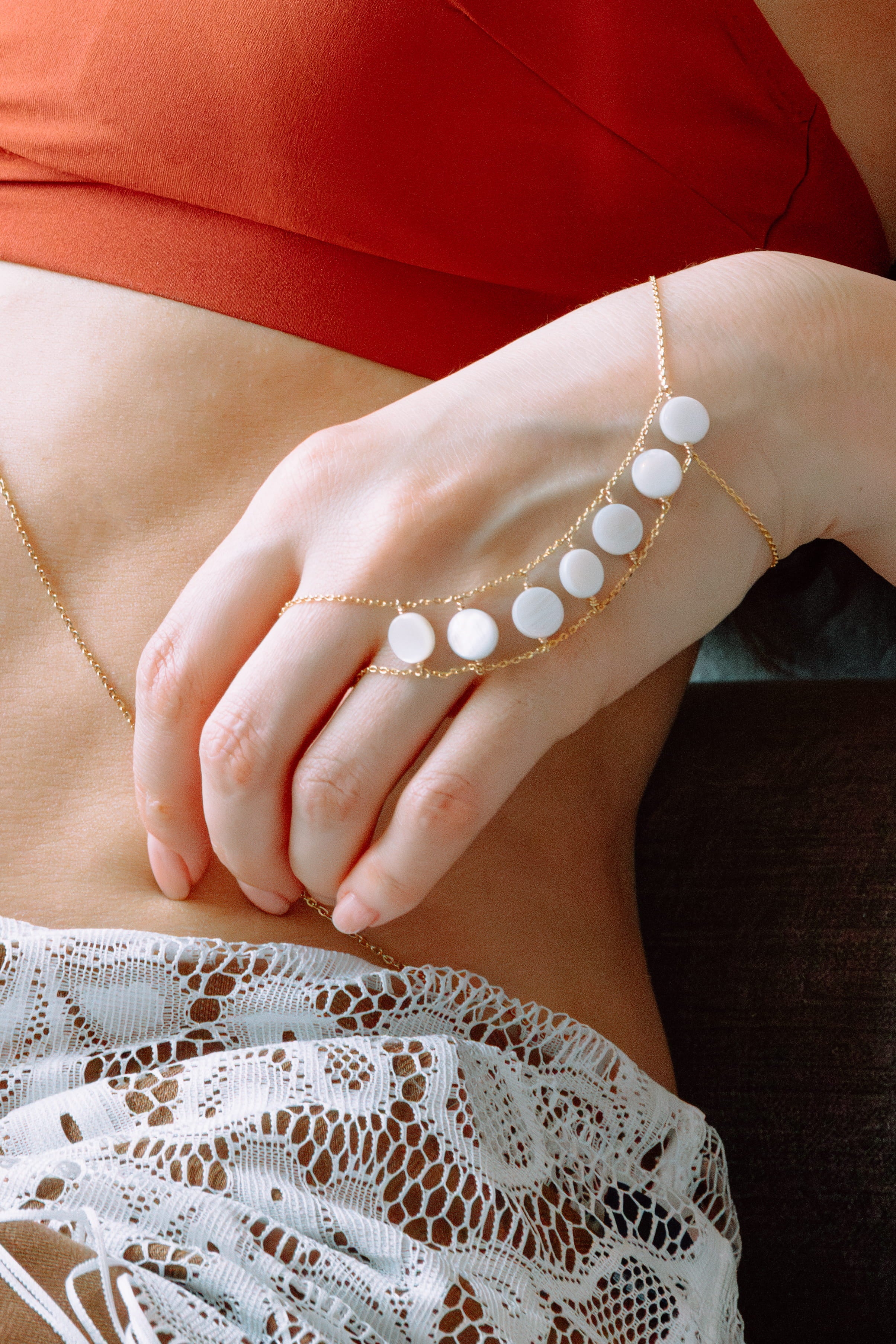 Cielo Hand Chain